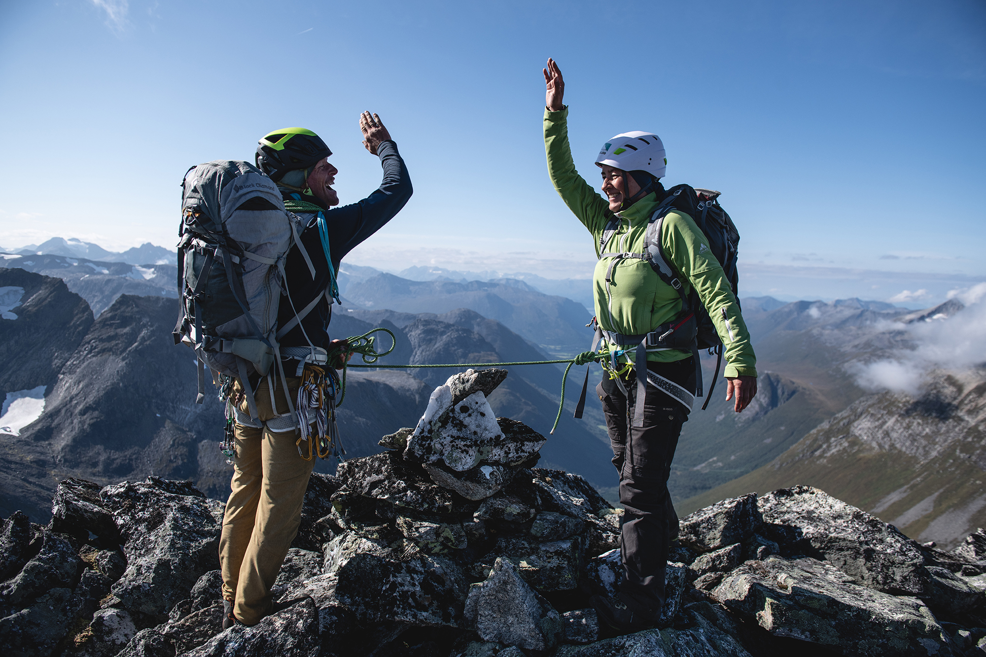 High five i fjella i Romsdalen